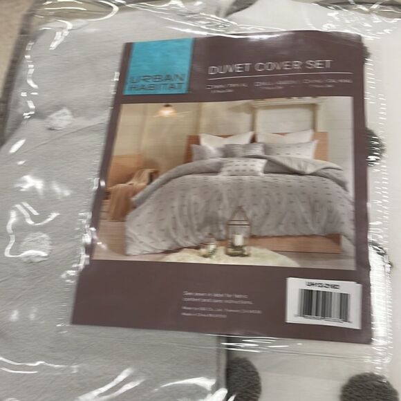 URBAN HABITAT
Brooklyn Jacquard Cotton 5-Pc. Duvet Cover Set NIB Twin XL - Picture 2 of 3